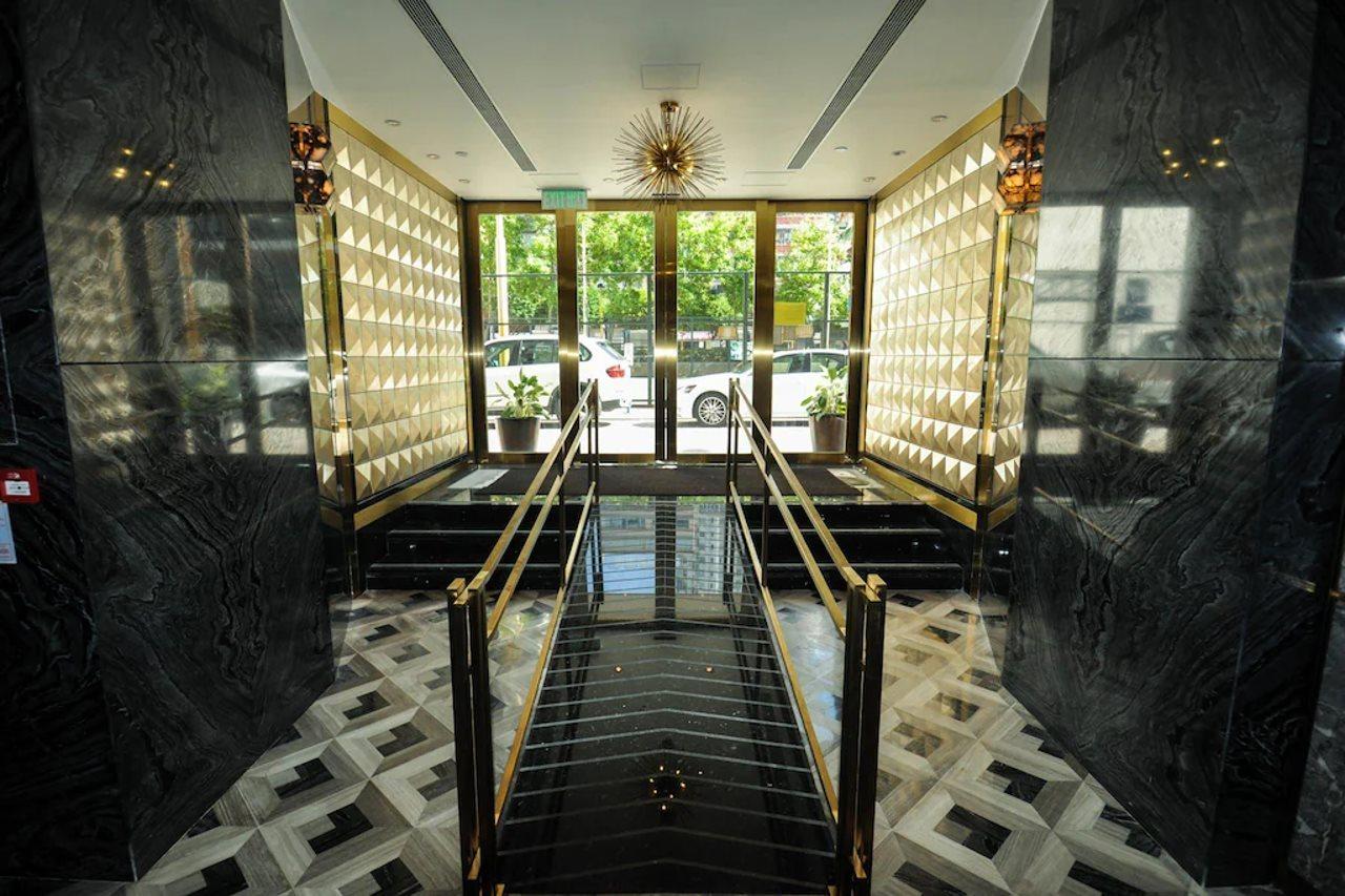 King'S Hotel Гонконг Екстер'єр фото