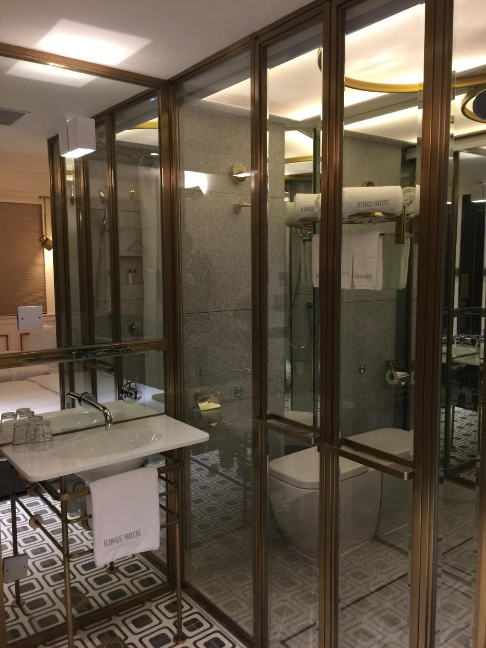 King'S Hotel Гонконг Екстер'єр фото