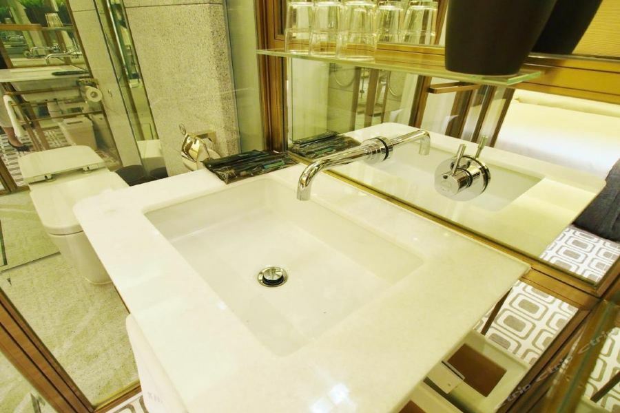 King'S Hotel Гонконг Екстер'єр фото